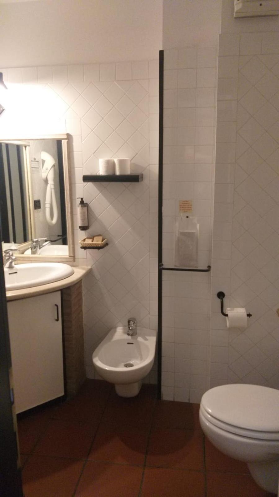 Lh Albergo Il Picchio Пескасероли Екстериор снимка