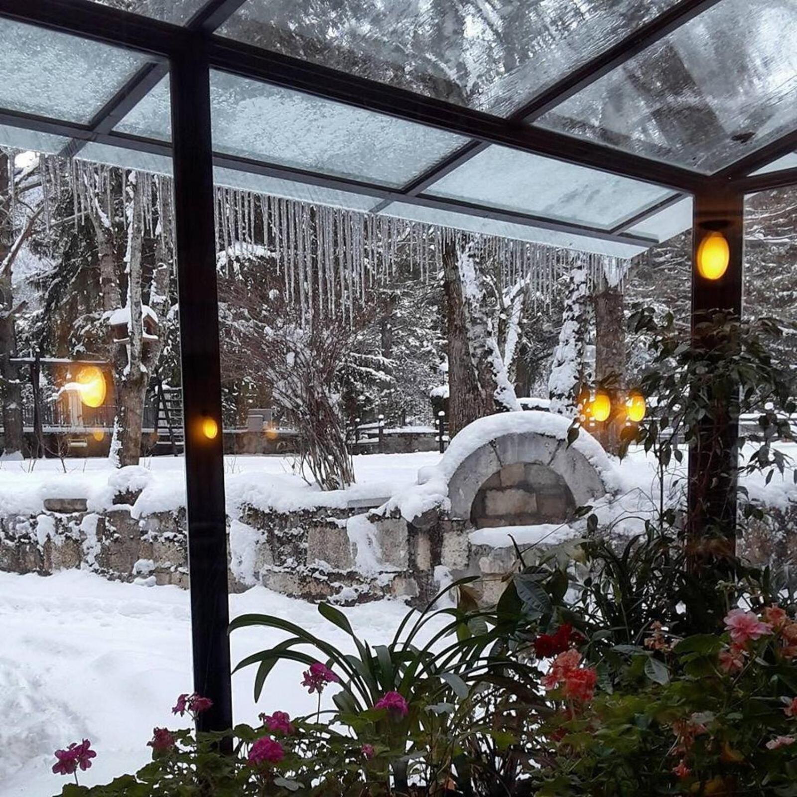 Lh Albergo Il Picchio Пескасероли Екстериор снимка