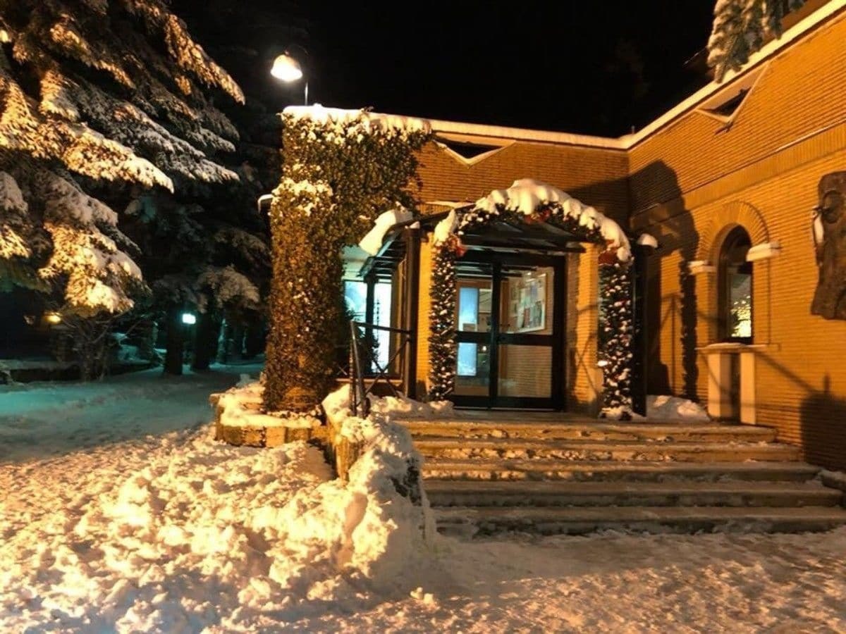 Lh Albergo Il Picchio Пескасероли Екстериор снимка